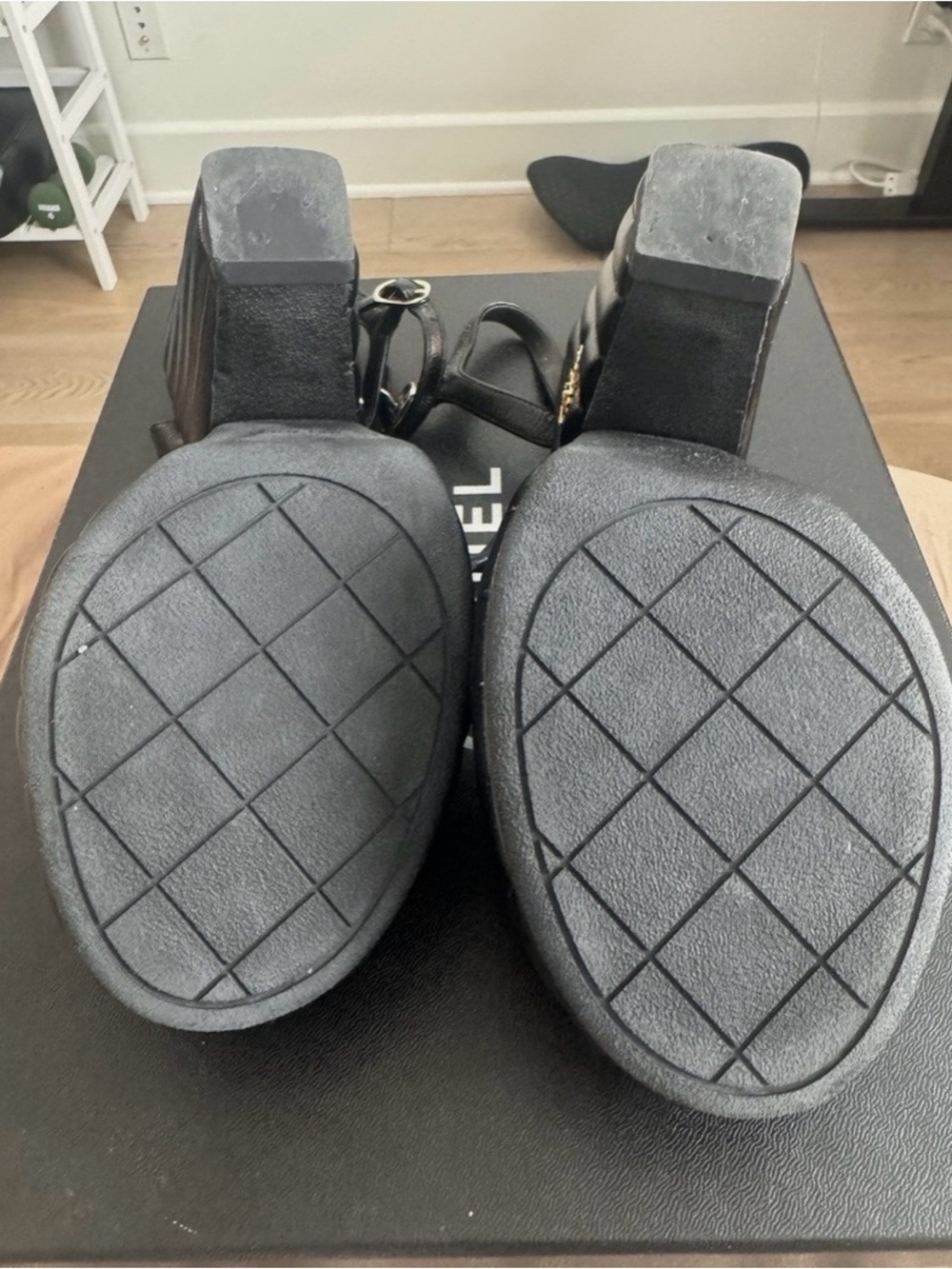 CHANEL Black Quilted Leather Platform Sandals -size 7 - Picture 5 of 17